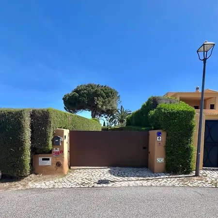 Casa Canavial * لاغوس
